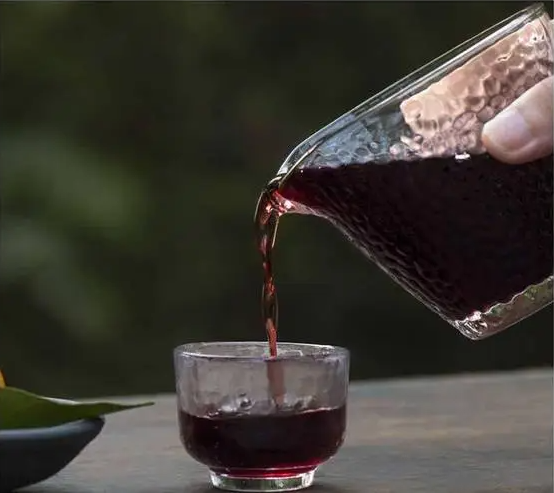 泡桑葚酒用什么酒好？
